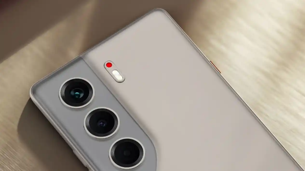 Tecno Camon 50, 50 Pro Key Specs & Images Revealed by Google Play Console Listing