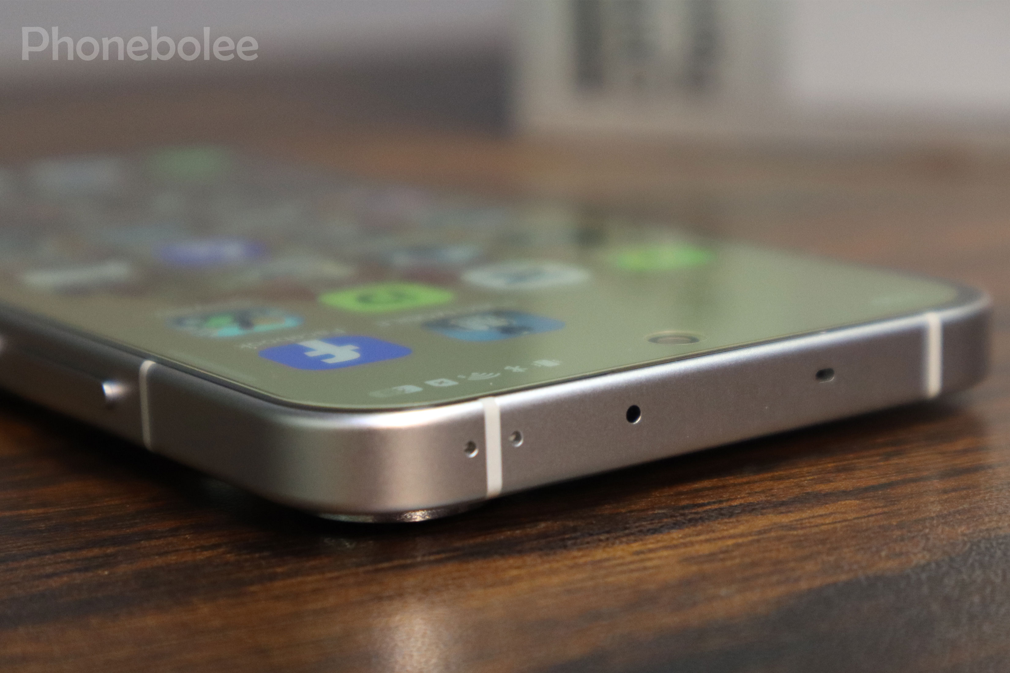 Oppo Reno 15